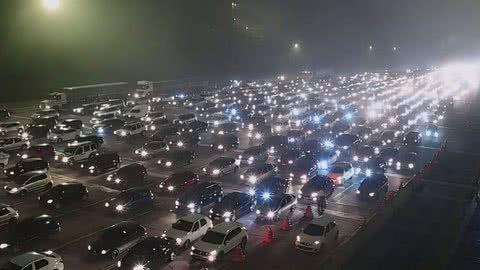 Caso necessário, a Rodovia Cônego Domênico Rangoni contará com a Operação 3ª Faixa - Imagem: Twitter/@_ecovias