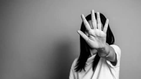 Vítima de violência doméstica revida e esfaqueia marido - Imagem: Reprodução Pexels