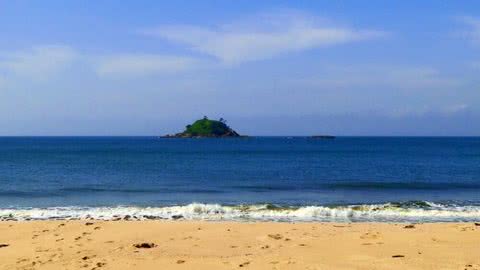 Praia 'dos Deuses' está escondida em Guarujá; conheça - Imagem: Reprodução/Portal Guarujá de Turismo